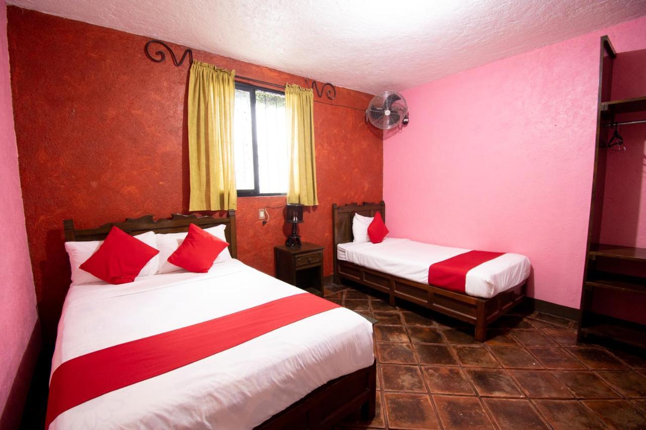 OYO Hotel Marmil Malinalco Exterior foto